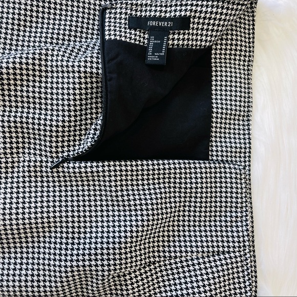 FOREVER 21 Skirt black white hounds tooth check plaid Checkered PRINT M Zip - Picture 7 of 8